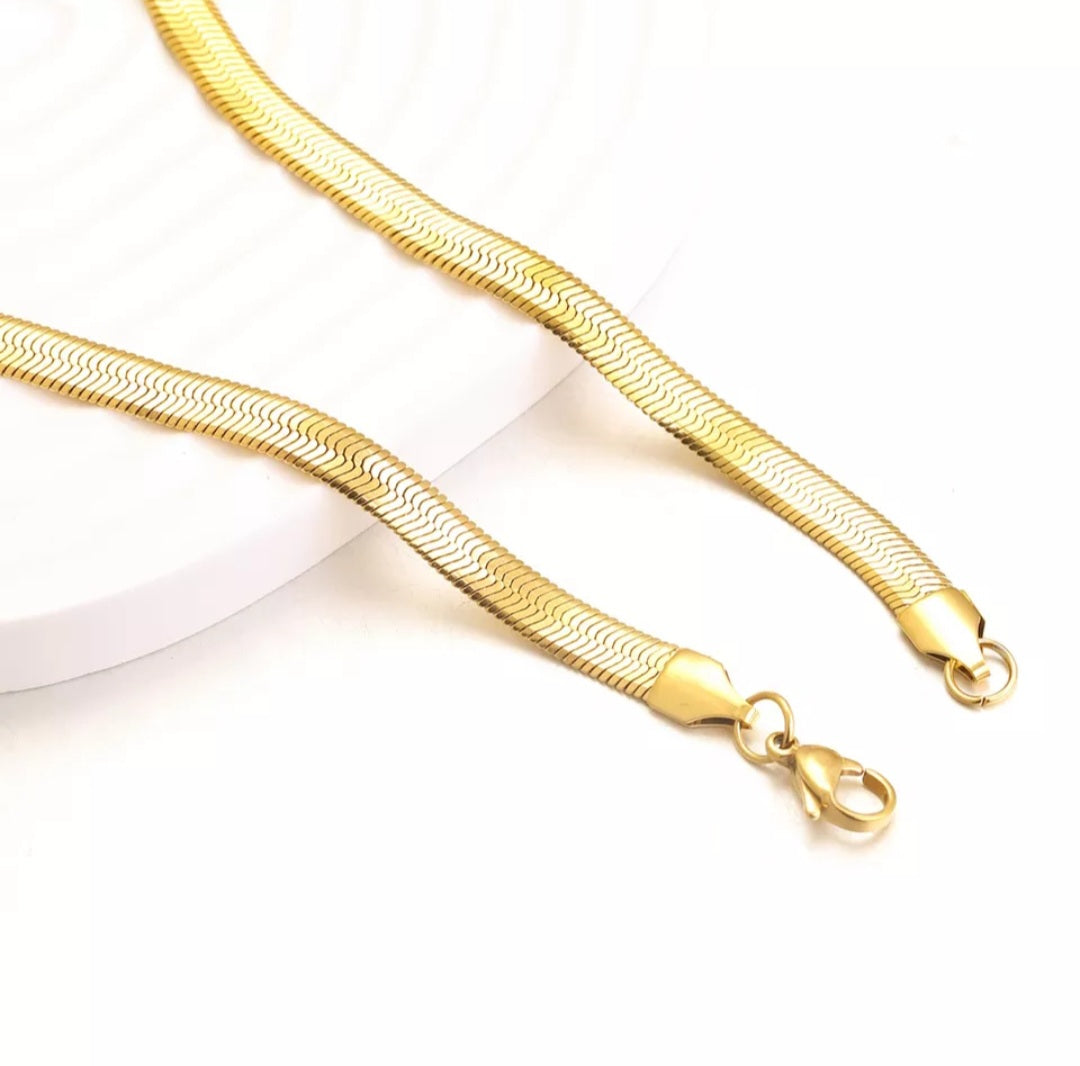 Medusa Gold Snake Chain Necklace